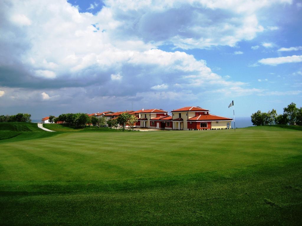 Lighthouse Golf Resort Private Properties Балчик Экстерьер фото